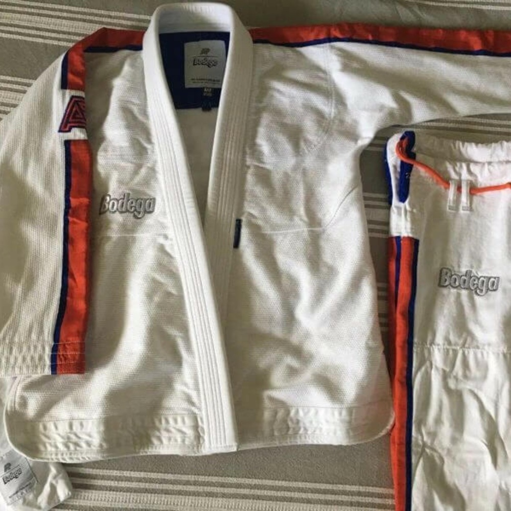 Albino preto world domination Gi A1